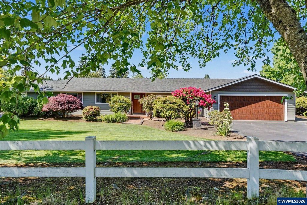 8131 Pudding Creek Dr SE, Salem, OR 97317