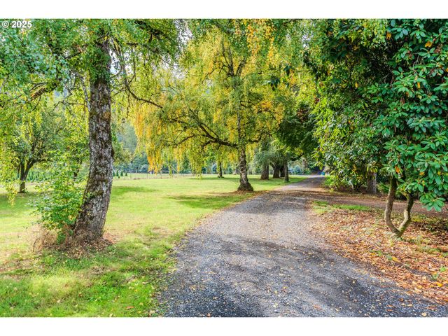 35709 Se LUSTED Rd, Boring, OR 97009