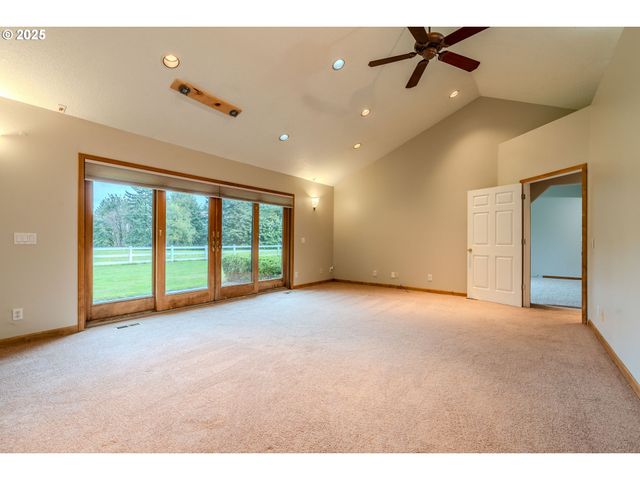 35709 Se LUSTED Rd, Boring, OR 97009