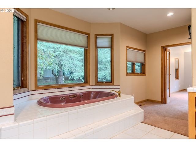 35709 Se LUSTED Rd, Boring, OR 97009