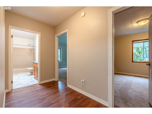 35709 Se LUSTED Rd, Boring, OR 97009