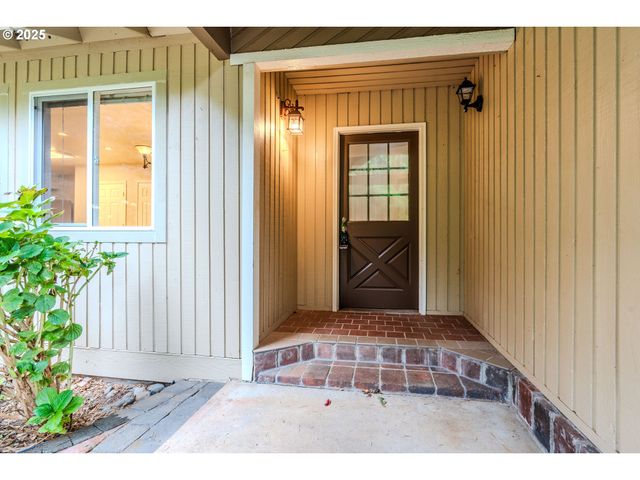 35709 Se LUSTED Rd, Boring, OR 97009