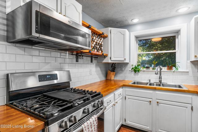 4103 Southern Pkwy, Louisville, KY 40214