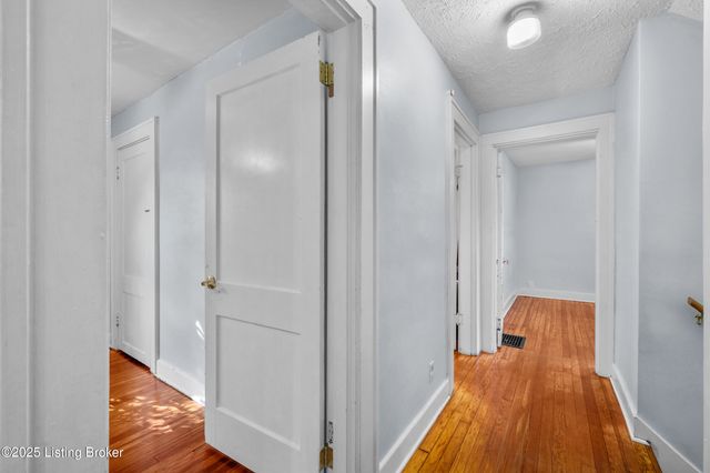 4103 Southern Pkwy, Louisville, KY 40214