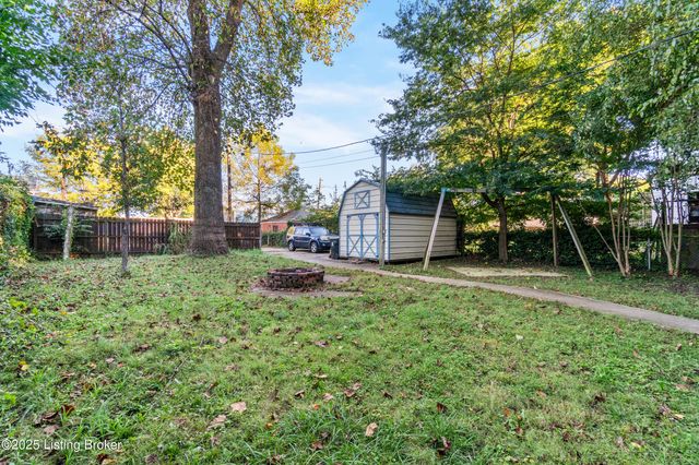 4103 Southern Pkwy, Louisville, KY 40214