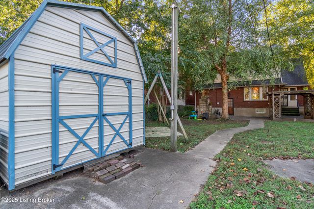 4103 Southern Pkwy, Louisville, KY 40214