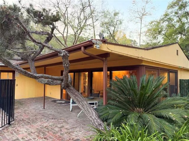 2500 Benedict Canyon, Beverly Hills, CA 90210