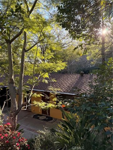 2500 Benedict Canyon, Beverly Hills, CA 90210