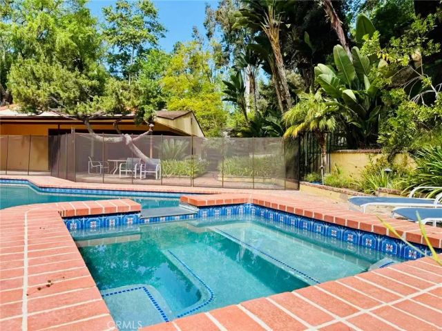 2500 Benedict Canyon, Beverly Hills, CA 90210