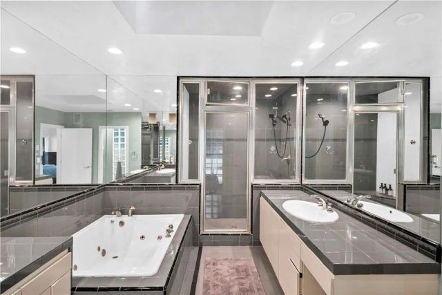 2500 Benedict Canyon, Beverly Hills, CA 90210