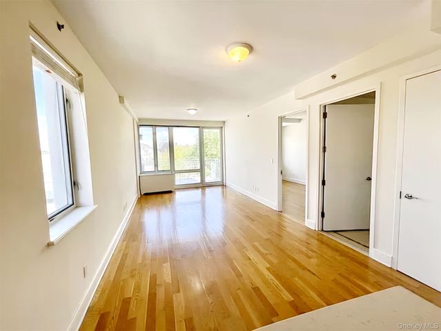 26-38 28 Street C3, Astoria, NY 11102
