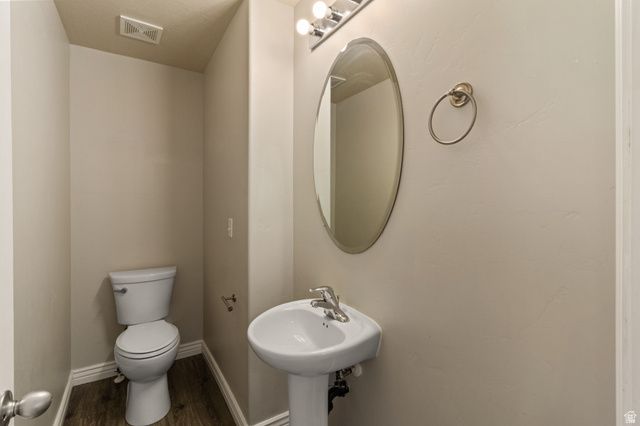 683 W SARATOGA CHASE DR, Saratoga Springs, UT 84045