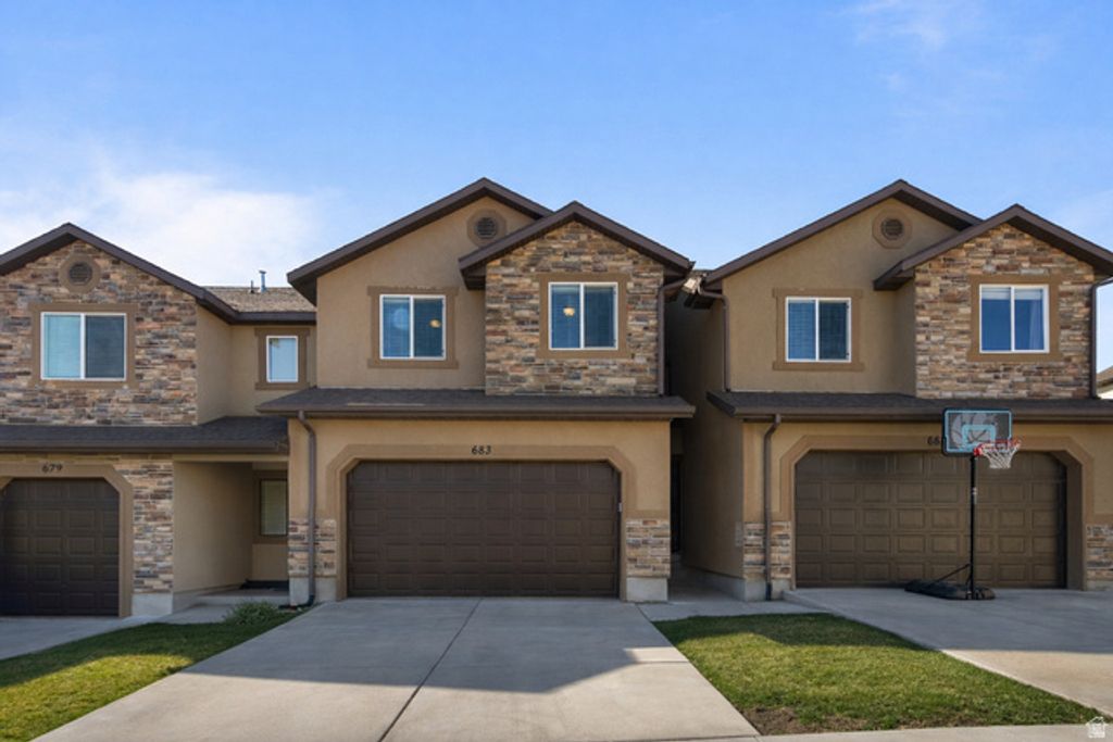 683 W SARATOGA CHASE DR, Saratoga Springs, UT 84045