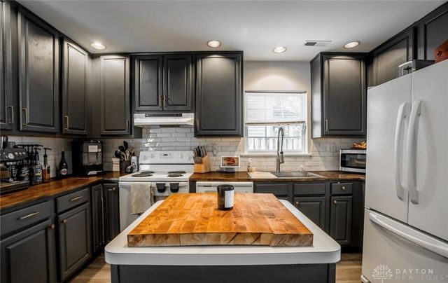 215 N Williams Street, Dayton, OH 45402