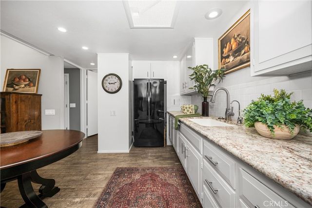 1271 Kenwood 163C, Seal Beach, CA 90740