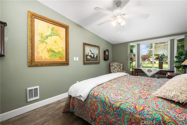 1271 Kenwood 163C, Seal Beach, CA 90740