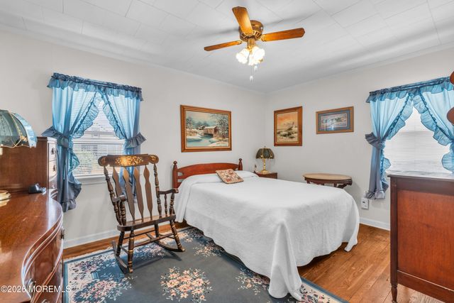 14 Larboard Street, Beachwood, NJ 08722