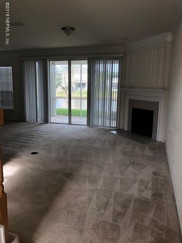 8395 CANNONWOOD Lane, Jacksonville, FL 32216
