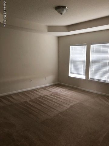 8395 CANNONWOOD Lane, Jacksonville, FL 32216