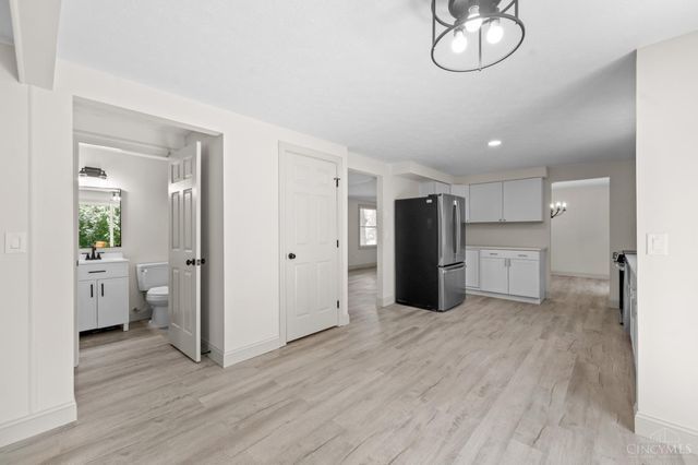 1581 Lemontree Drive, Forest Park, OH 45240