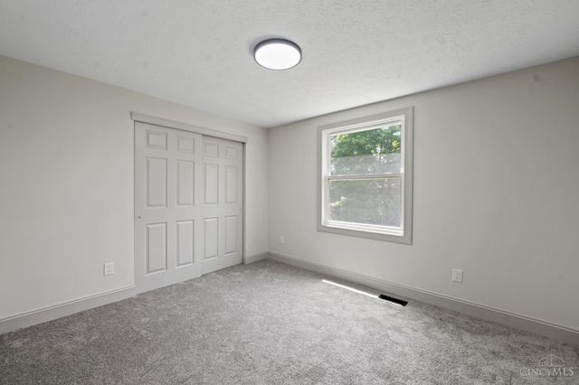 1581 Lemontree Drive, Forest Park, OH 45240