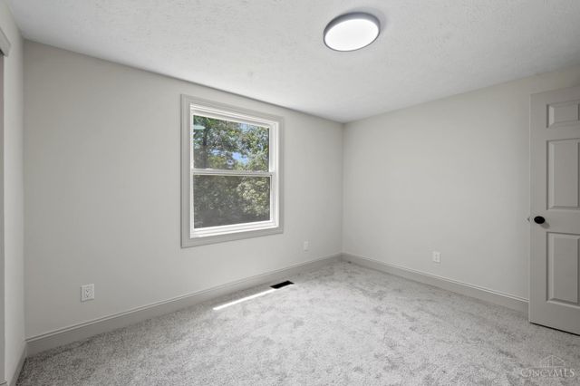1581 Lemontree Drive, Forest Park, OH 45240