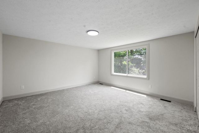 1581 Lemontree Drive, Forest Park, OH 45240