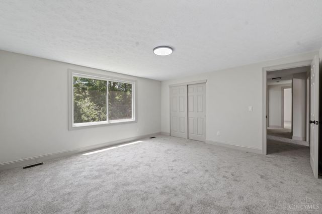 1581 Lemontree Drive, Forest Park, OH 45240