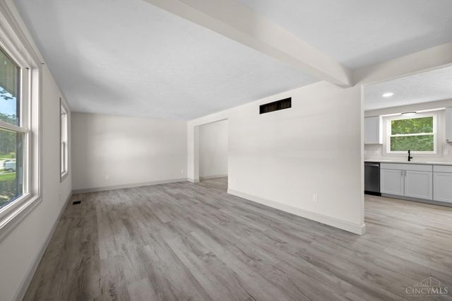 1581 Lemontree Drive, Forest Park, OH 45240