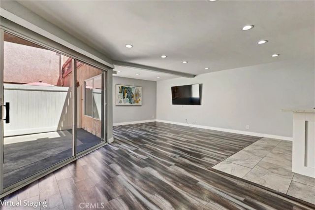 7924 Woodman Avenue 22, Panorama City, CA 91402