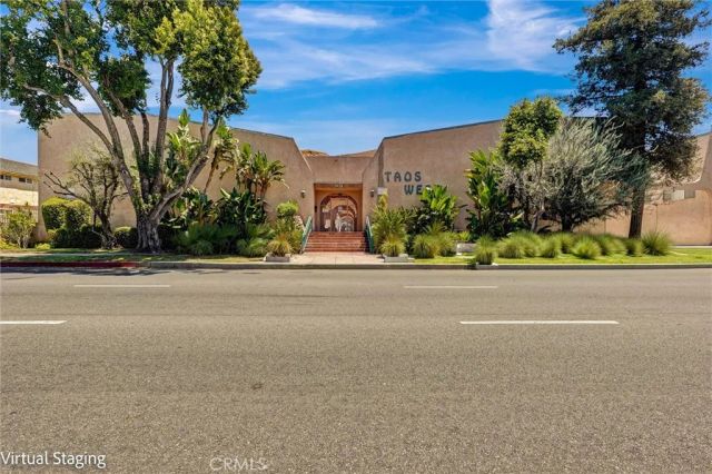 7924 Woodman Avenue 22, Panorama City, CA 91402