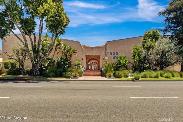 7924 Woodman Avenue 22, Panorama City, CA 91402