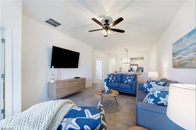 19573 Hinkley DR, Estero, FL 33928