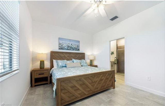 19573 Hinkley DR, Estero, FL 33928