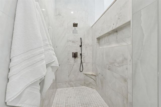 2700 Cherry Glen Drive, Jones, OK 73049