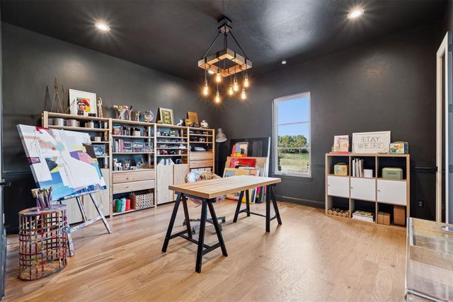 2700 Cherry Glen Drive, Jones, OK 73049