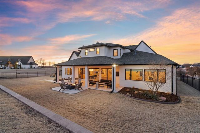 2700 Cherry Glen Drive, Jones, OK 73049