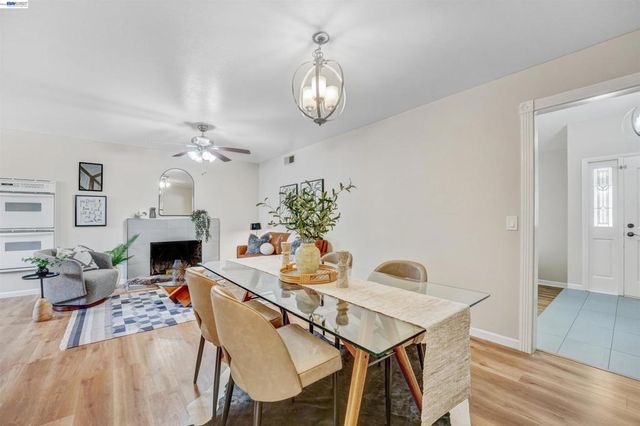 380 Springpark Cir, San Jose, CA 95136