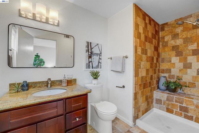 380 Springpark Cir, San Jose, CA 95136
