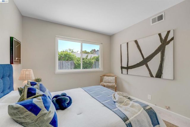 380 Springpark Cir, San Jose, CA 95136