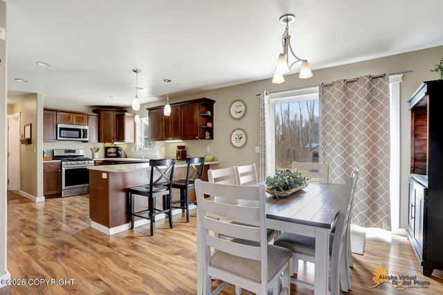 4966 W Slipstream Drive, Wasilla, AK 99623