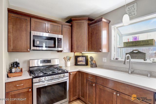 4966 W Slipstream Drive, Wasilla, AK 99623