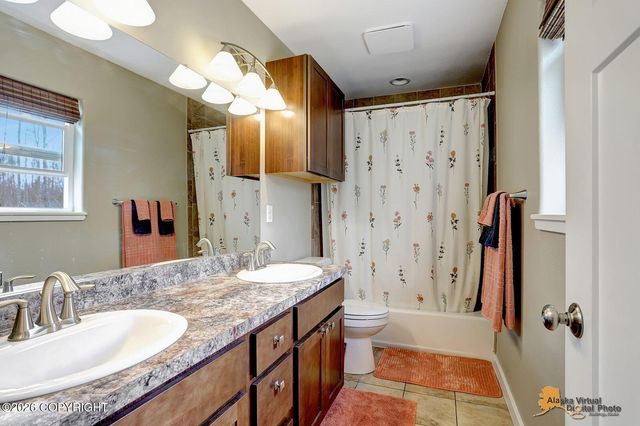 4966 W Slipstream Drive, Wasilla, AK 99623