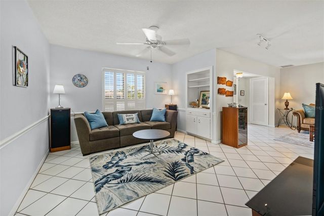 614 GLADSTONE LANE, Holmes Beach, FL 34217