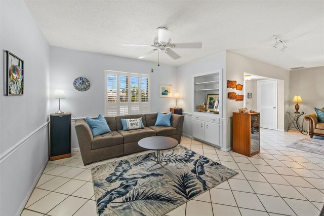 614 GLADSTONE LANE, Holmes Beach, FL 34217