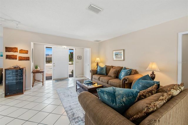 614 GLADSTONE LANE, Holmes Beach, FL 34217