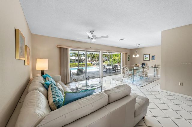 614 GLADSTONE LANE, Holmes Beach, FL 34217