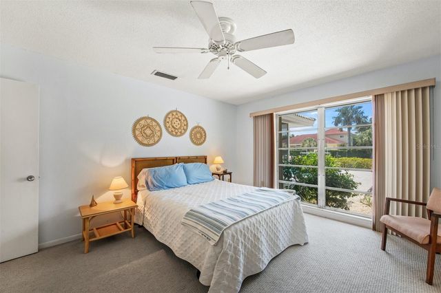 614 GLADSTONE LANE, Holmes Beach, FL 34217