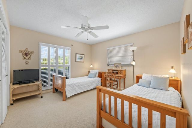 614 GLADSTONE LANE, Holmes Beach, FL 34217