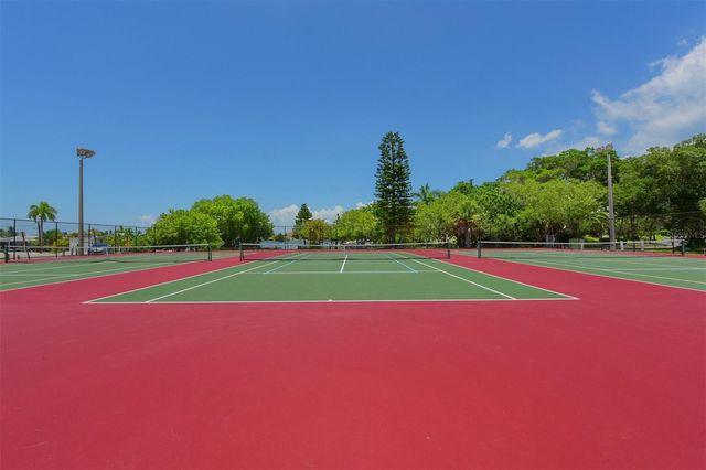 614 GLADSTONE LANE, Holmes Beach, FL 34217